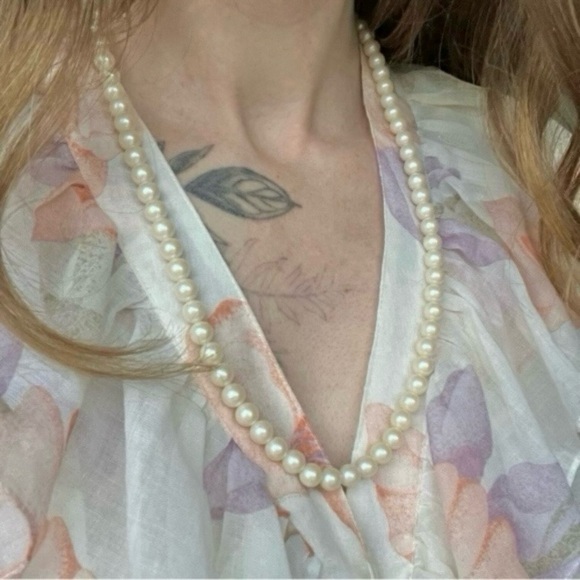 Powder Pink Pearl Necklace Vintage “Dinah” Peachy Elegant Classic Minimal Pearlc - Picture 4 of 7